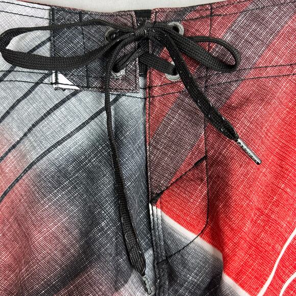 O’Neill Lopez Freak Men’s 30 Board Shorts - Picture 2 of 10